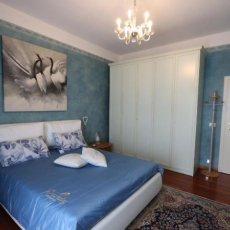 Casa Monia Apartment Roe ภายนอก รูปภาพ