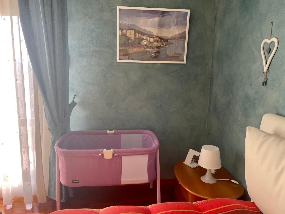 Casa Monia Apartment Roe ภายนอก รูปภาพ