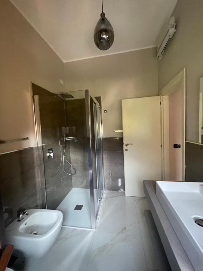 Casa Monia Apartment Roe ภายนอก รูปภาพ